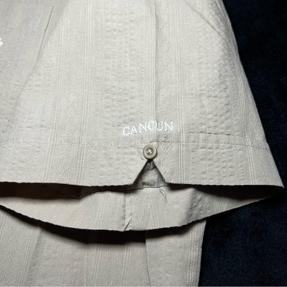 Hard Rock Hotel Cancun Button Up Shirt Men's Size 2XL Beige - Picture 3 of 14